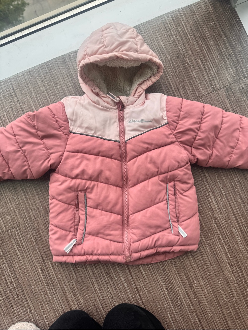 Eddie Bauer Pink Chevron Quilted Hooded Puffer Jacket